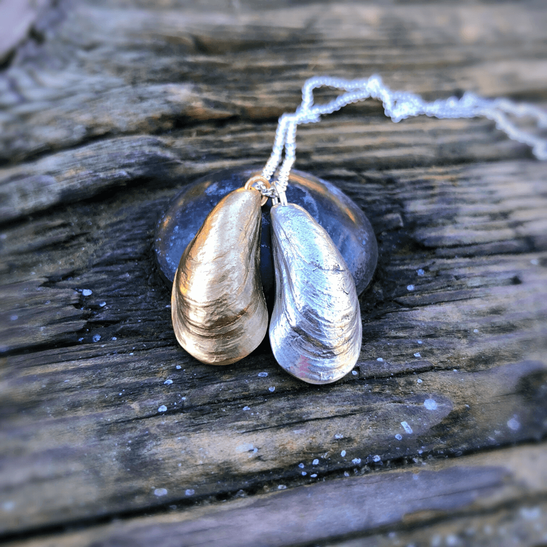 Miracle Beach Mussel Shell Pendant Solo Morning Moon Nature
